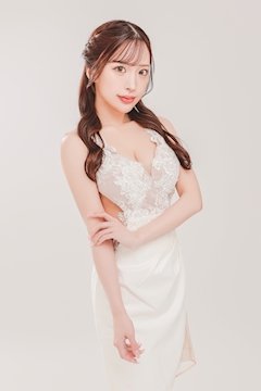 プロフィール写真2・宮近 もえ｜BARCELONA P&J・ピーアンドジェイ - すすきのニュークラブ（キャバクラ）