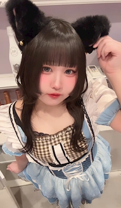 プロフィール写真1・うらら|Cafe&Bar くろ×スト - 池袋東口のコンカフェ