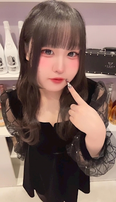 プロフィール写真6・うらら|Cafe&Bar くろ×スト - 池袋東口のコンカフェ