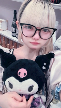 ねむい「きょもいないー！！」