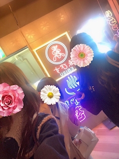 ゆめ「女子会🫶」