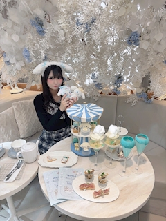 プロフィール写真4・ましろ🍓😈ゔぃらねすアカデミア|Cafe&Bar ゔぃらねすアカデミア・ヴィラネスアカデミア - 秋葉原のコンカフェ