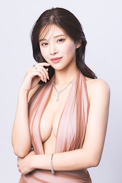 プロフィール写真26・七海 なみ|BARCELONA 桃李・バルセロナ トウリ - 中洲のキャバクラ