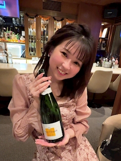 プロフィール写真3・夏目 るな｜MIMii・ミミィ - 中洲のスナック