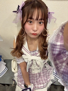 あいな