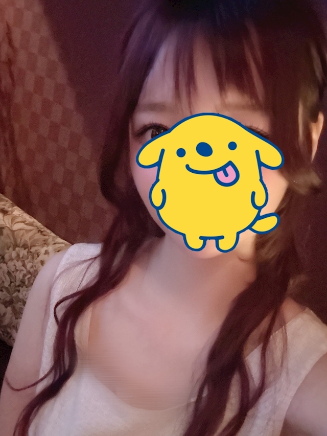 ＿＿メイ◓⃙⁣⸌̟͂̋⸍̑⸜̑⸝͂