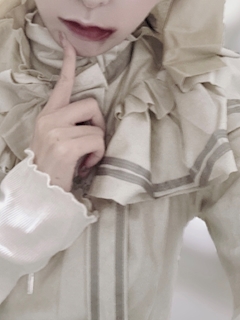 ななみ「🤍🕸️」