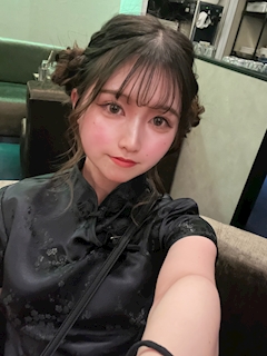 プロフィール写真3・みさき｜梅田のキャバクラ グラマラスガーデン