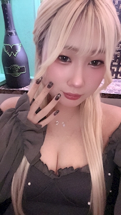 もえ⚜️⟡.·DAYTONA⟡.·⚜️「華金！2月も2日ですん‪( ◜௰◝ )‬🙋🏼‍♀️💟」