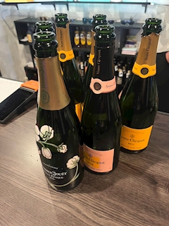 いず　lounge極〜goku〜宮古島