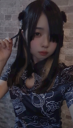 プロフィール写真12・ろん|隠レbar めると・カクレバーメルト - 広島市(流川)のガールズバー