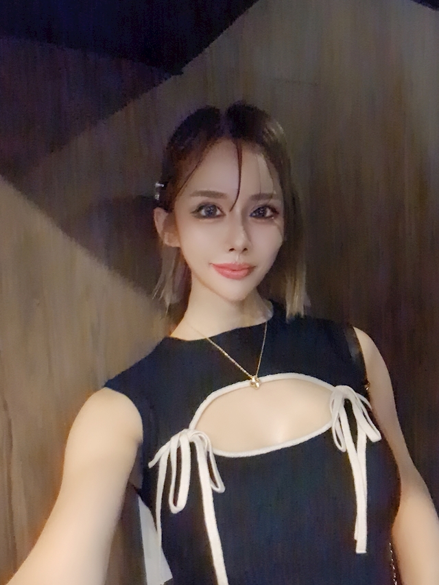 プロフィール写真10・紅月ありさ｜