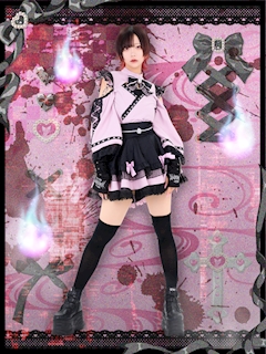 プロフィール写真5・しち❤️‍🔥🪭｜幽遊屋敷～霊女編～・ユウユウヤシキ レイジョヘン - 秋葉原のコンカフェ