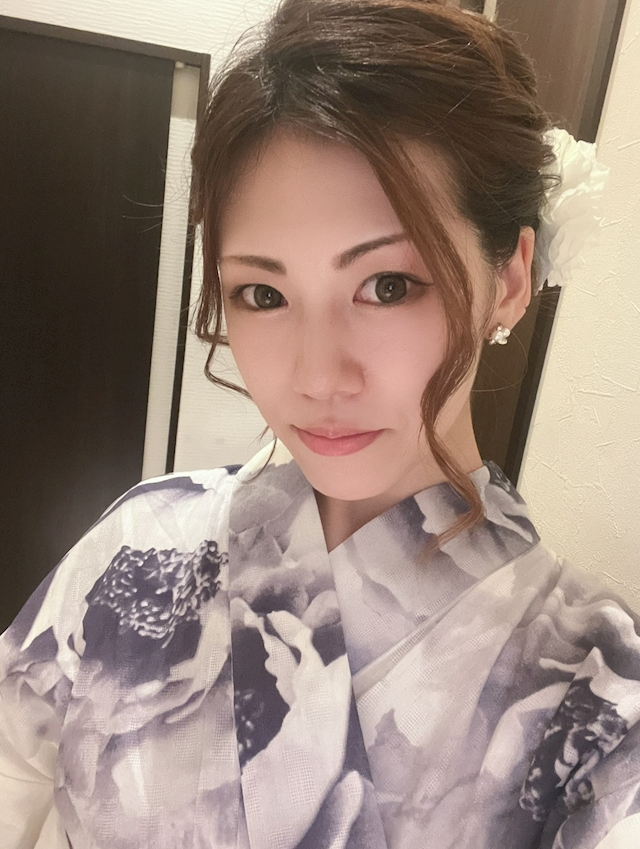 プロフィール写真2・あやか🦋 𓂃 𓈒𓏸｜