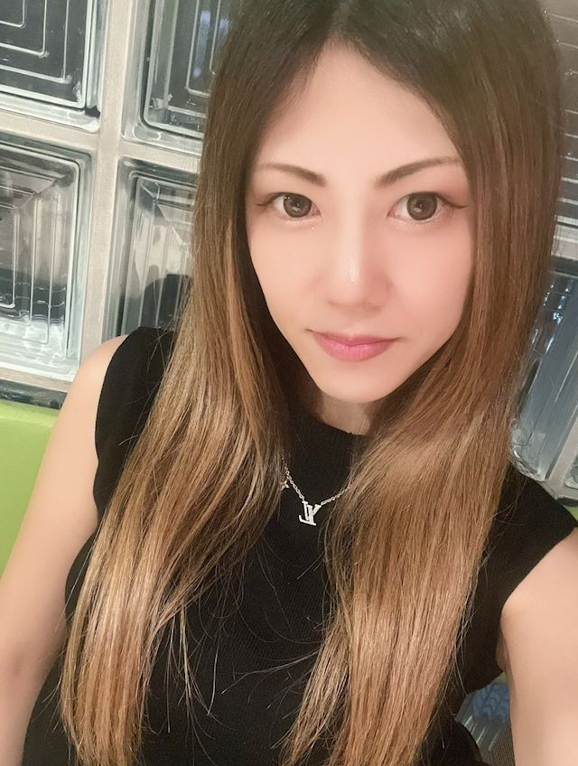 プロフィール写真6・あやか🦋 𓂃 𓈒𓏸｜