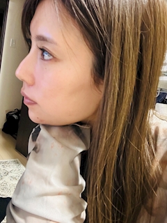 あやな