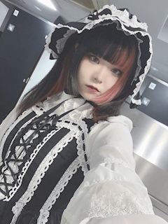 プロフィール写真9・💜やみ💜 ✧*｡新宿ガールズバーAnea☆*。｜Girls Bar Anea・ガールズバーアネア - 新宿のガールズバー
