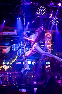 プロフィール写真1・ニカ｜PUBLIC THEATER PHOENIX・フェニックス - すすきののガールズバー