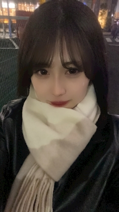 プロフィール写真3・まんちゃん｜GIRLS BAR REIMS・ランス - 横浜西口のガールズバー