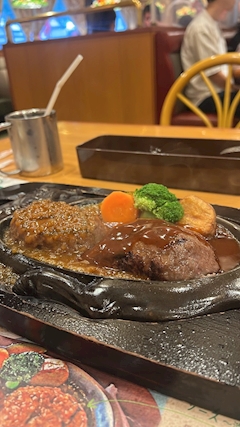 山岡たくみ家「𝑺𝒆𝒙𝒚 𝐓𝐡𝐚𝐧𝐤 𝐲𝐨𝐮」