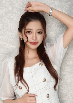 プロフィール写真4・りあな｜GALSBAR&LOUNGE・ギャルズバー - 池袋東口のガールズバー