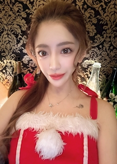 プロフィール写真1・りあな｜GALSBAR&LOUNGE・ギャルズバー - 池袋東口のガールズバー