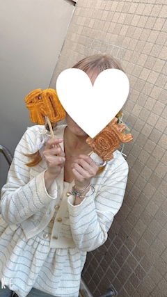 さな「❤️💛💚💙💜」
