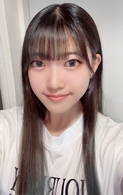 プロフィール写真2・唯華｜BAR Kagura・カグラ - 神楽坂のガールズバー