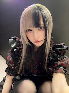 プロフィール写真7・🎸にこ🎸｜メイドロックカフェ名古屋 - 名古屋 大須のコンカフェ