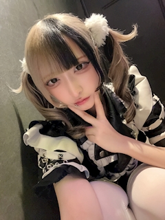 プロフィール写真8・🎸にこ🎸｜メイドロックカフェ名古屋 - 名古屋 大須のコンカフェ