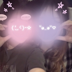 ゆい「🌙🤍🌙🤍」