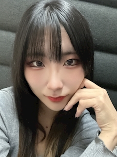 プロフィール写真2・ちなつ(Do or Do)|Girls Bar Do or Do・ドゥオアドゥ - 歌舞伎町のガールズバー