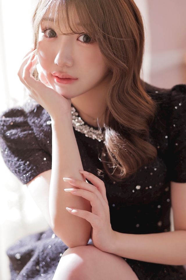 プロフィール写真4・千手 かのん|