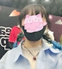 てる