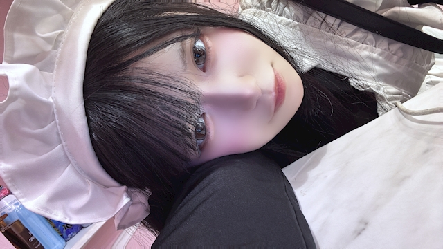 るる　バラの妖精 ふぇありーめいど ～妖精だってお給仕したい～
