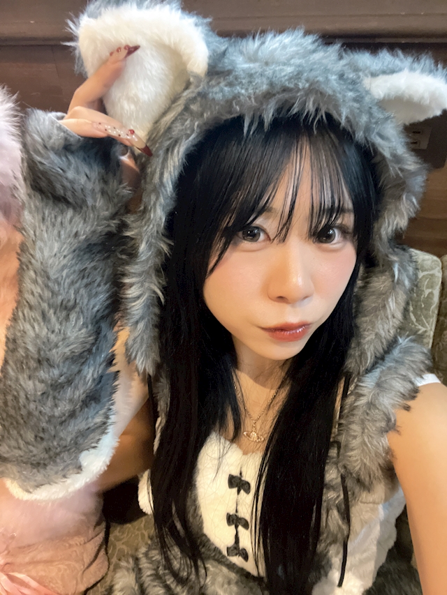 プロフィール写真3・ありす　はちくろ｜