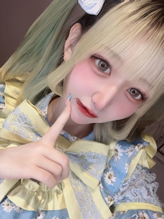 プロフィール写真18・茅乃 ぢゅん🐇💚🪽|Cafe & bar PARFUN 大阪・パルファン - 日本橋のコンカフェ
