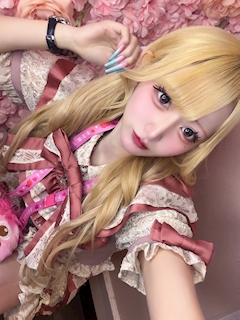 プロフィール写真8・茅乃 ぢゅん🐇💚🪽|Cafe & bar PARFUN 大阪・パルファン - 日本橋のコンカフェ