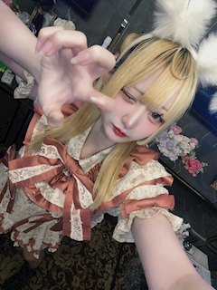 プロフィール写真3・茅乃 ぢゅん🐇💚🪽|Cafe & bar PARFUN 大阪・パルファン - 日本橋のコンカフェ