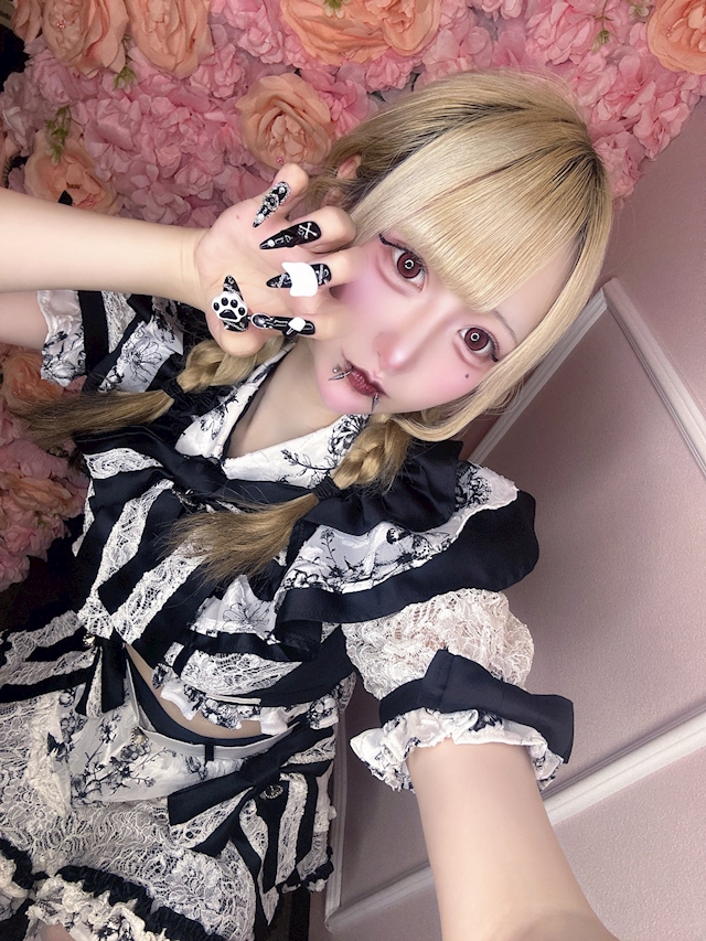 茅乃 ぢゅん🐇💚🪽