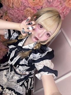 プロフィール写真1・茅乃 ぢゅん🐇💚🪽|Cafe & bar PARFUN 大阪・パルファン - 日本橋のコンカフェ