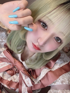 プロフィール写真19・茅乃 ぢゅん🐇💚🪽|Cafe & bar PARFUN 大阪・パルファン - 日本橋のコンカフェ