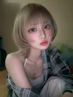 プロフィール写真12・犬井 ぽむ|Cafe & bar PARFUN 大阪・パルファン - 日本橋のコンカフェ
