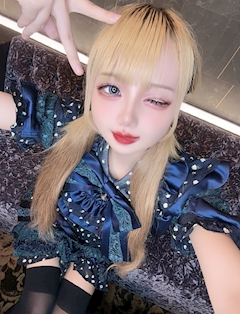 プロフィール写真18・犬井 ぽむ|Cafe & bar PARFUN 大阪・パルファン - 日本橋のコンカフェ