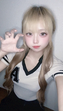 プロフィール写真11・犬井 ぽむ|Cafe & bar PARFUN 大阪・パルファン - 日本橋のコンカフェ