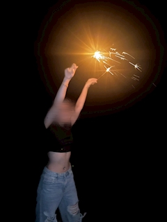 ひめ「花火🎆🩷✨」