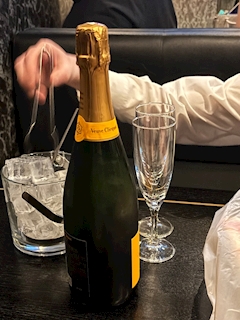 ゆきは「卒業お祝い🌸💛」