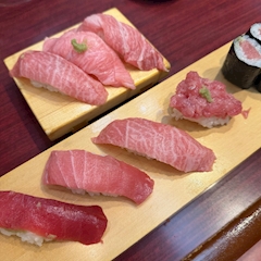 あや