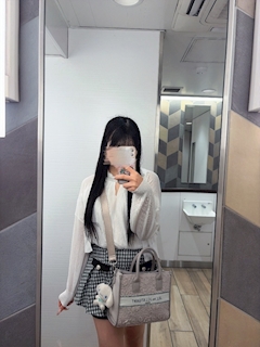 ひかり「( ¯꒳¯̥̥ )💕💕」
