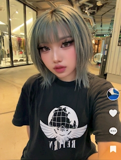 ゆん「ウルフになったよぉぉぉ🐺💙」